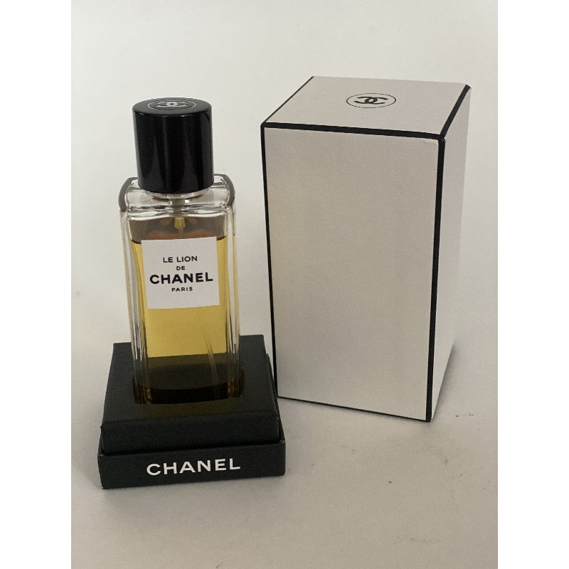 Chanel le lion. Шанель Ле Лион. Миниатюра Ле Лайон Шанель. Chanel le Lion оригинал.