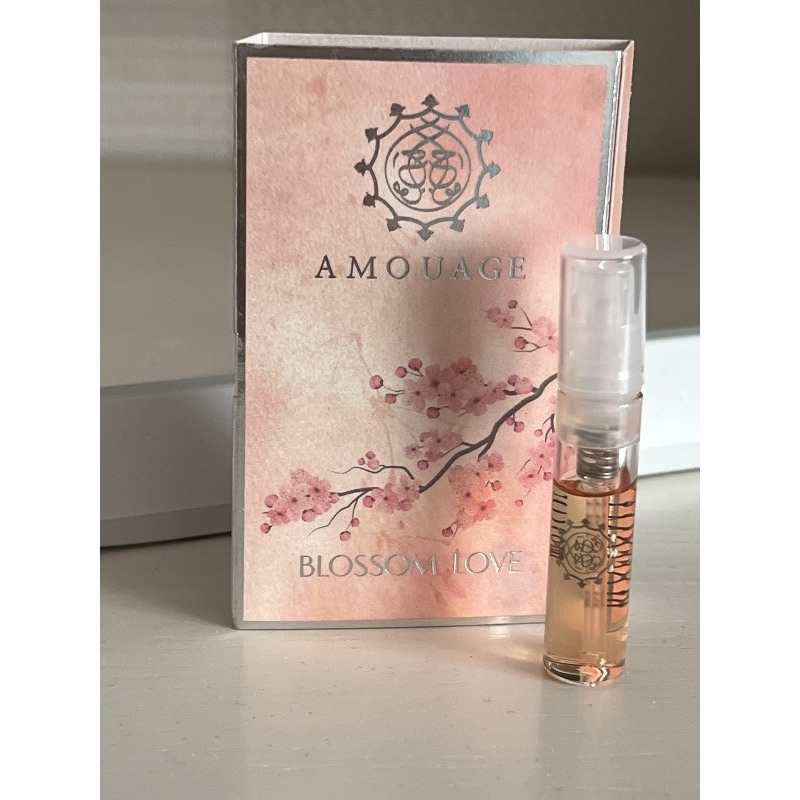 Amouage Blossom Love 810 . 2