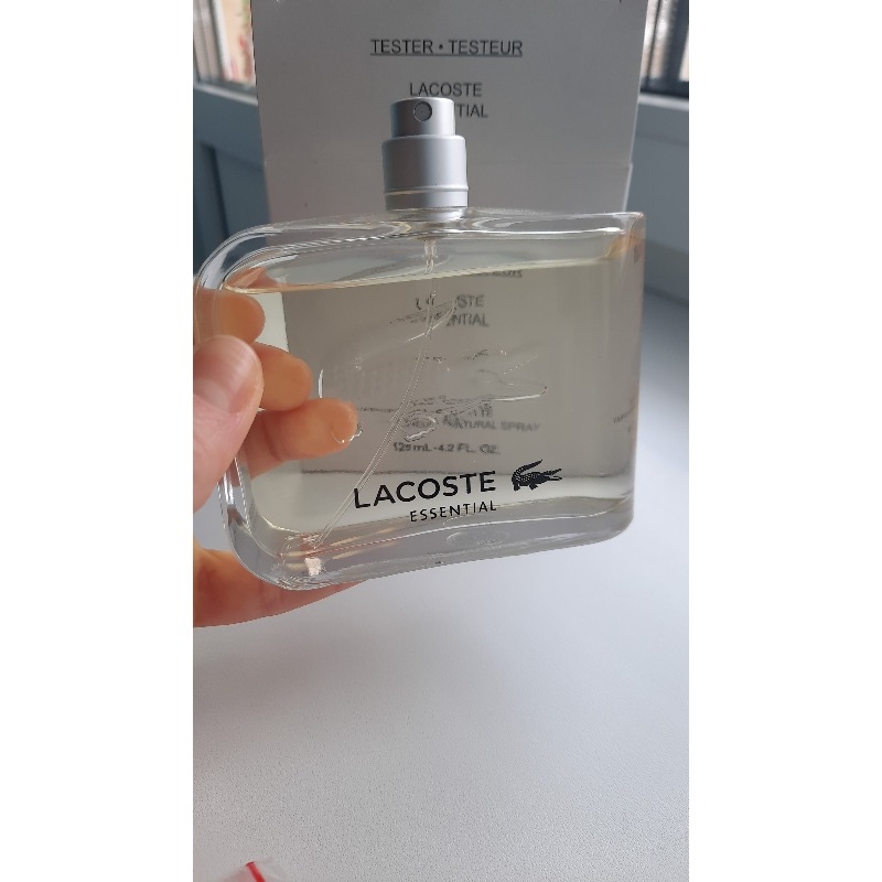 LACOSTE Essential - купить мужские духи, цены от 400 р. за 2 мл