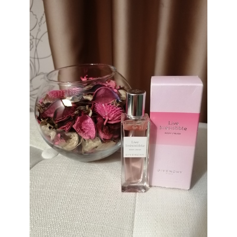 GIVENCHY Live Irresistible Rosy Crush 730 2